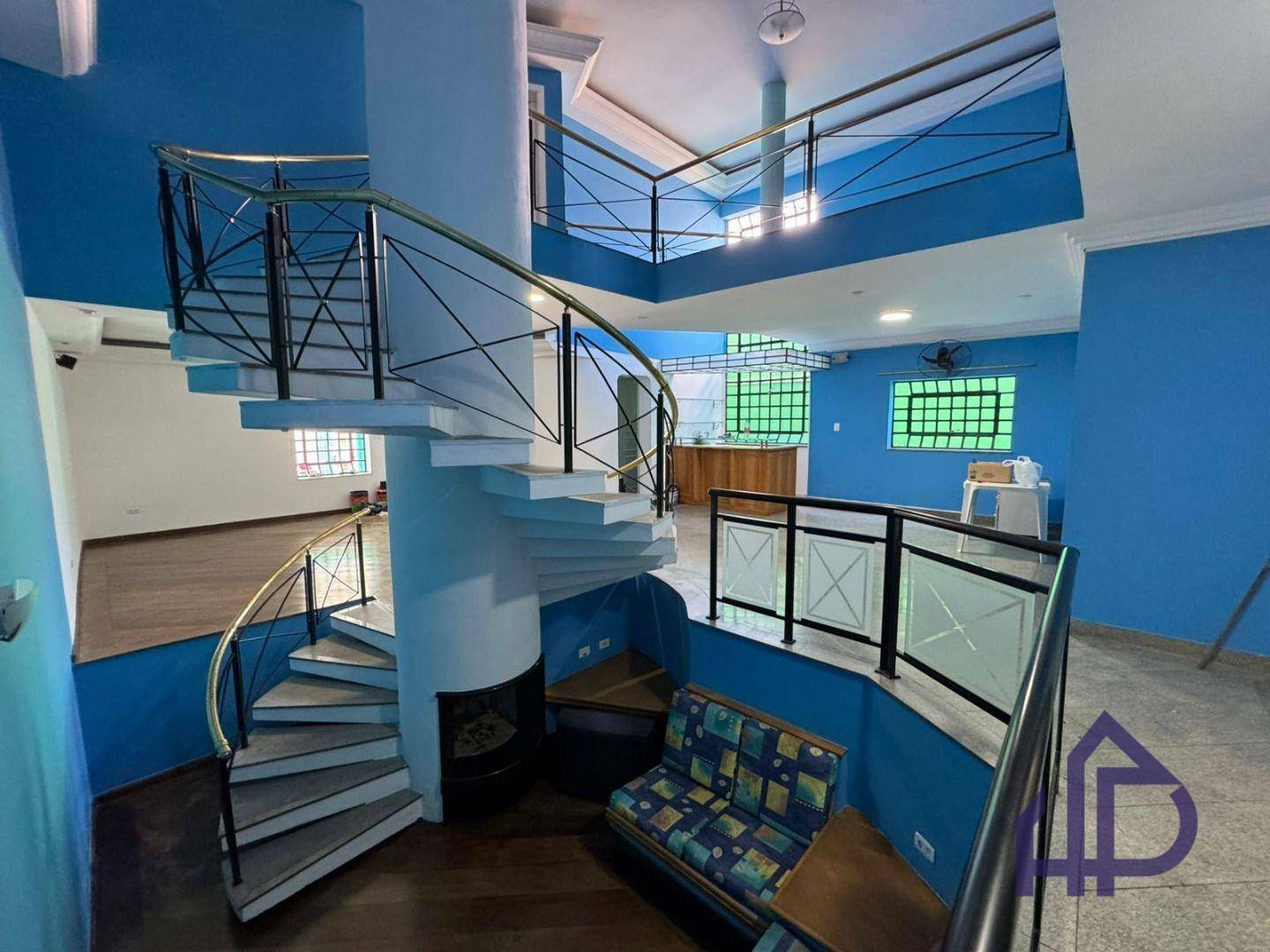 Casa para alugar com 3 quartos, 250m² - Foto 6