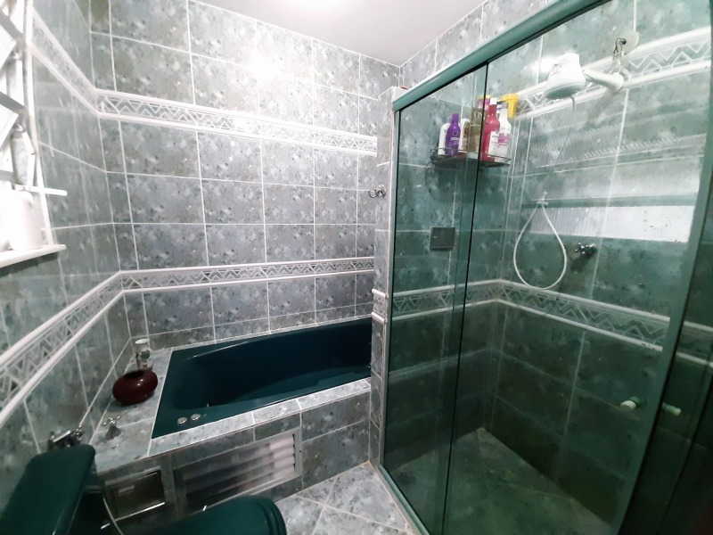 Apartamento à venda com 4 quartos, 184m² - Foto 15