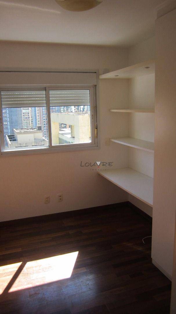 Apartamento para alugar com 3 quartos, 94m² - Foto 7