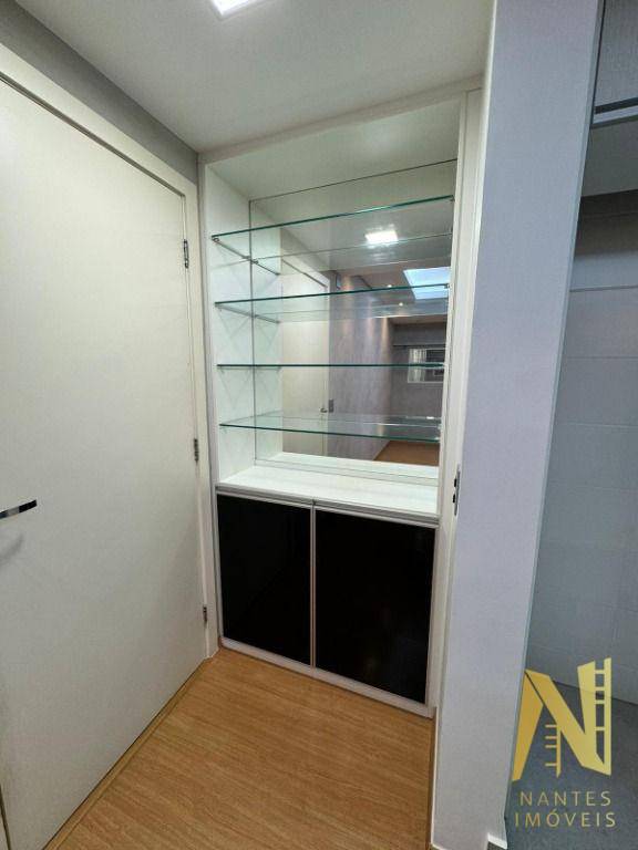 Apartamento à venda com 2 quartos, 69m² - Foto 7