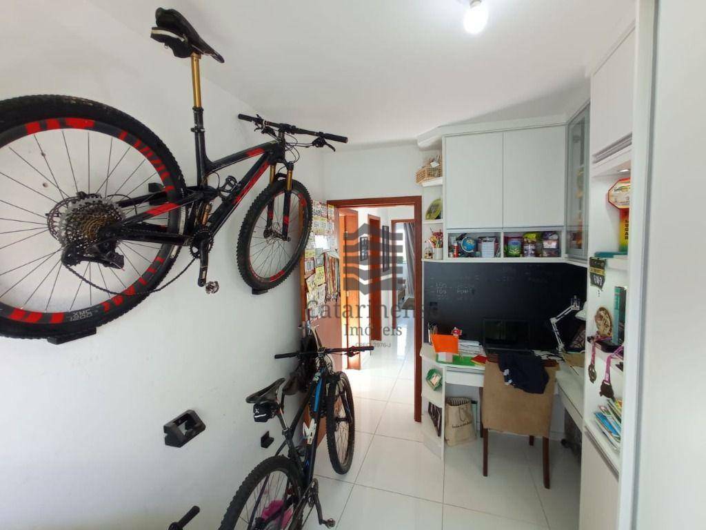 Casa à venda com 3 quartos, 117m² - Foto 28