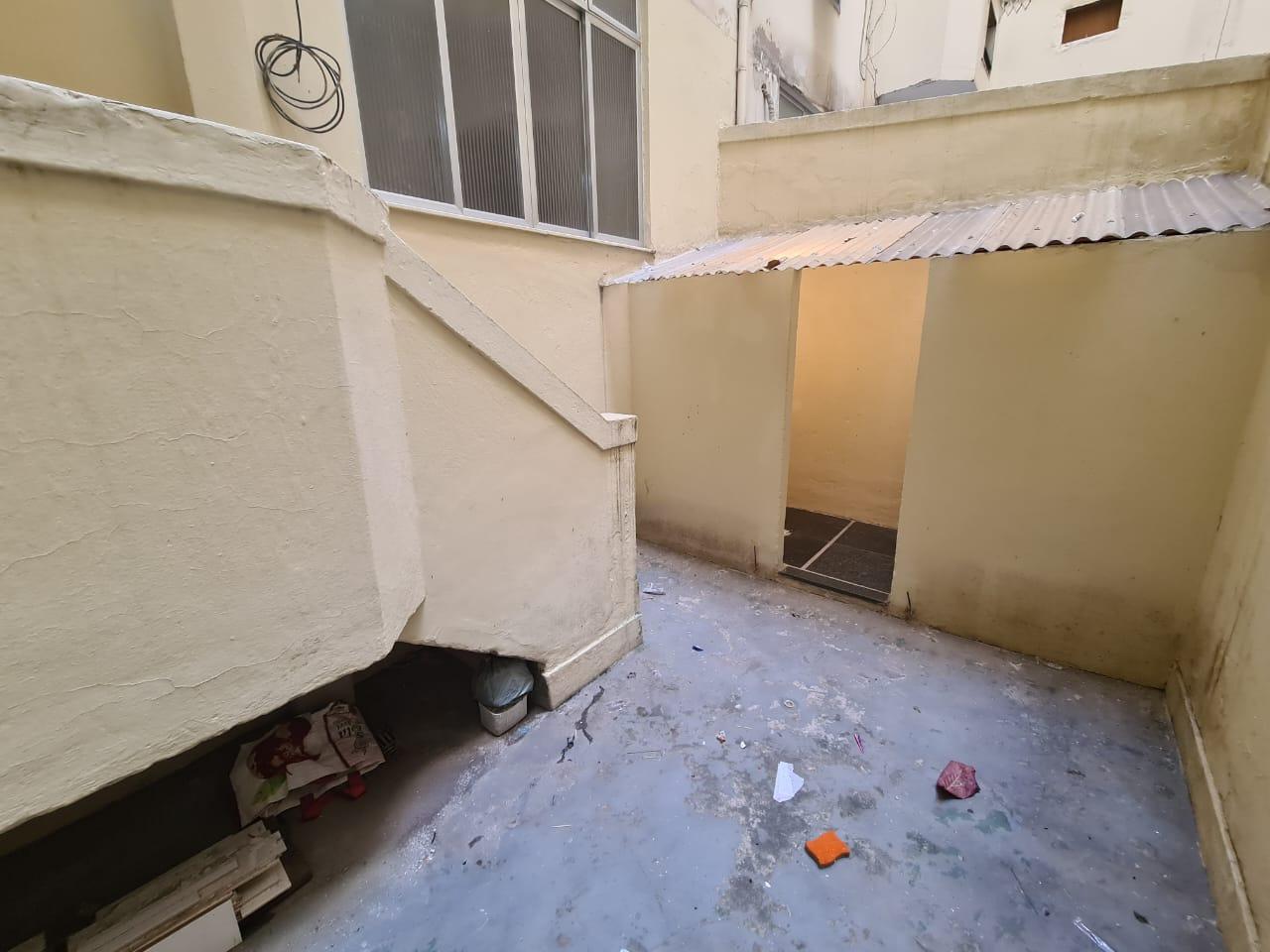 Apartamento à venda com 2 quartos, 55m² - Foto 8