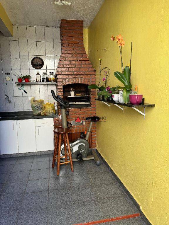 Sobrado à venda com 3 quartos, 196m² - Foto 22