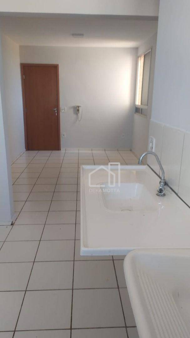 Apartamento à venda com 2 quartos, 44m² - Foto 4