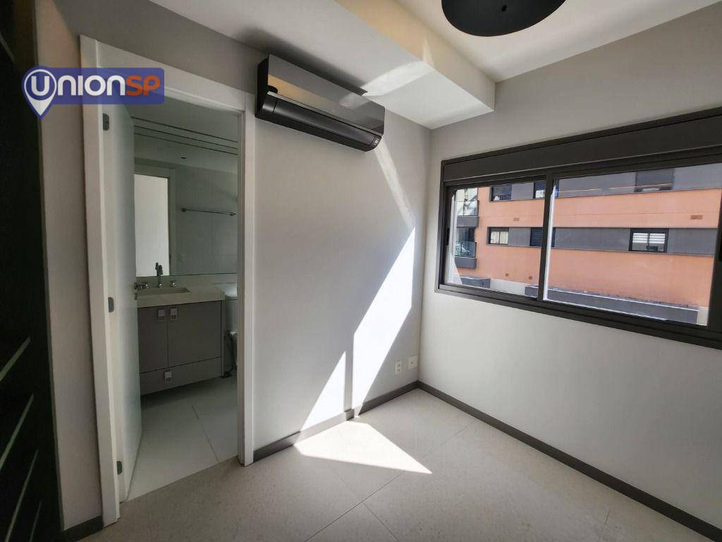 Apartamento à venda com 3 quartos, 162m² - Foto 6