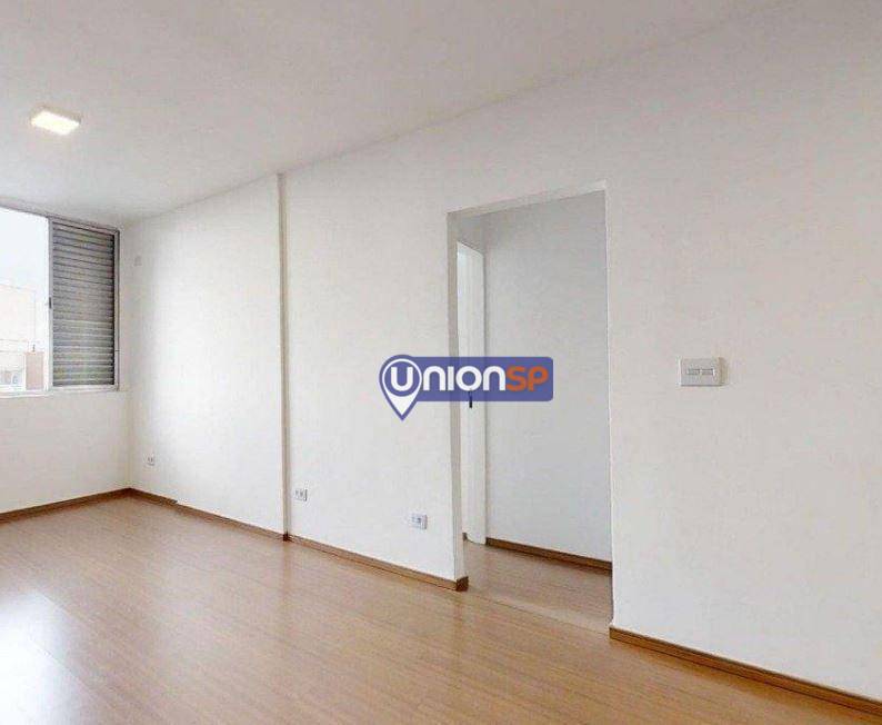 Apartamento à venda com 3 quartos, 80m² - Foto 2