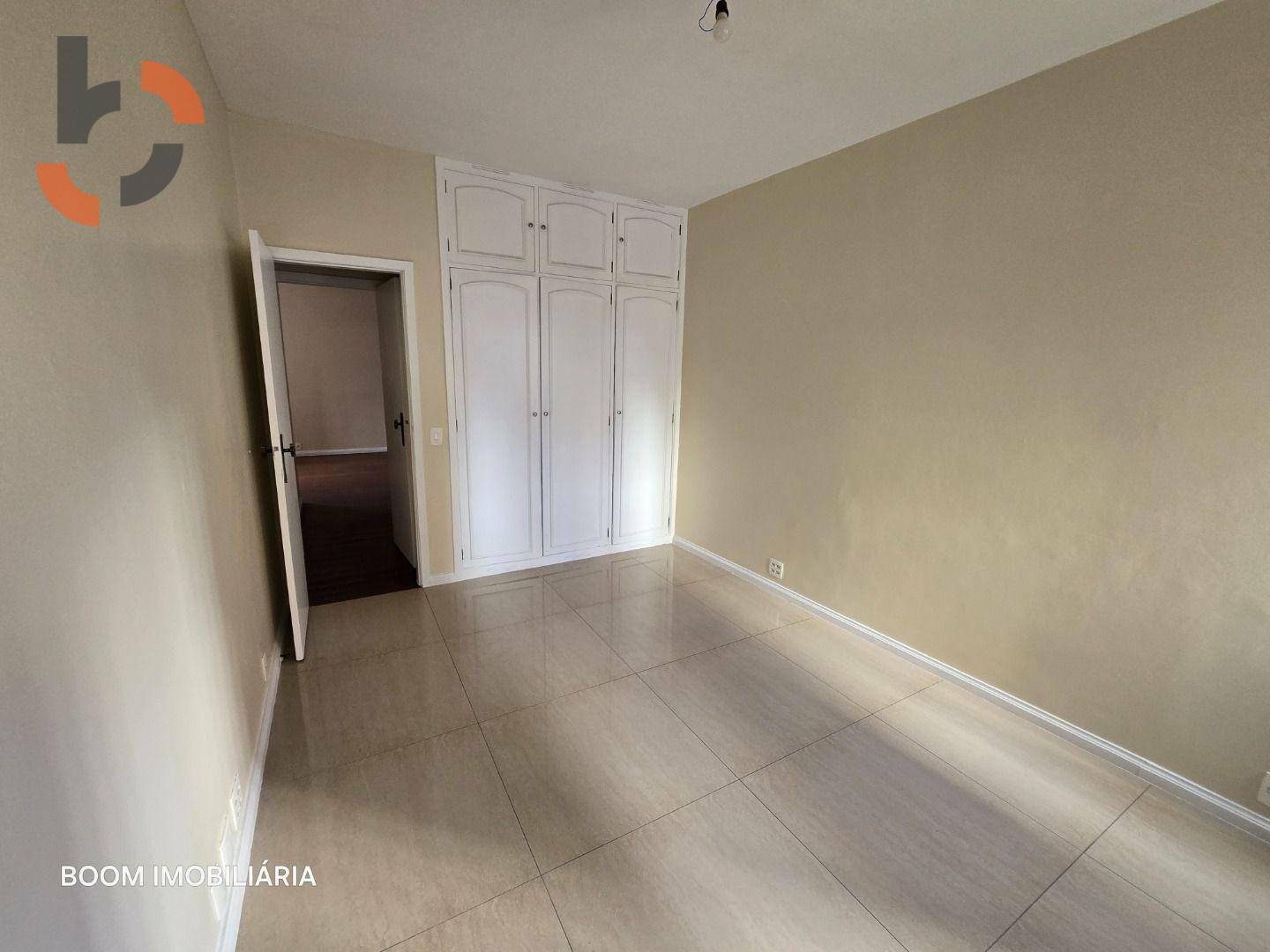 Apartamento para alugar com 3 quartos, 188m² - Foto 6