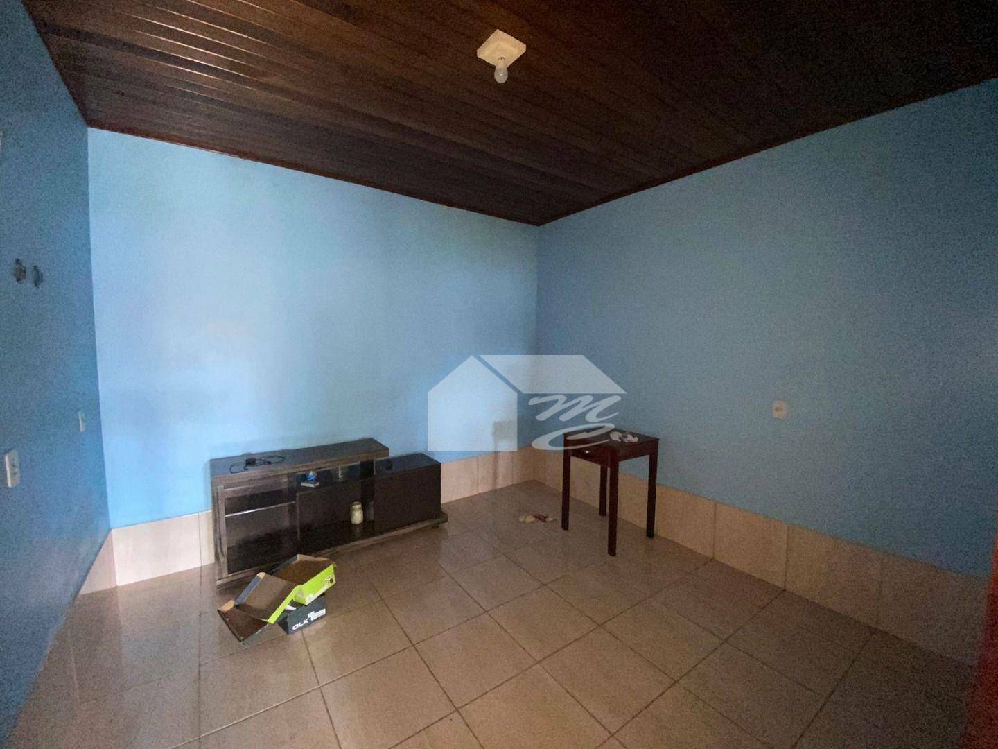 Casa à venda com 2 quartos, 90m² - Foto 9