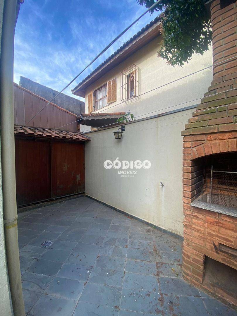 Sobrado para alugar com 3 quartos, 130m² - Foto 19