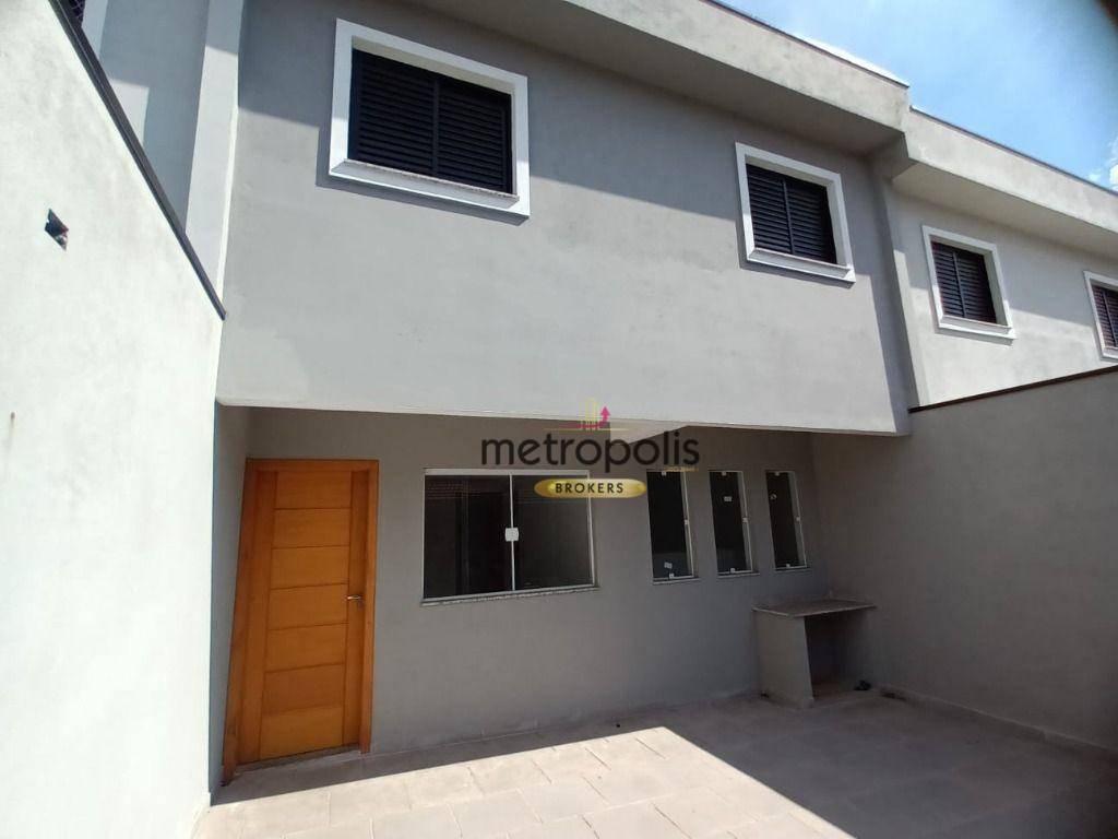 Sobrado à venda com 3 quartos, 67m² - Foto 1