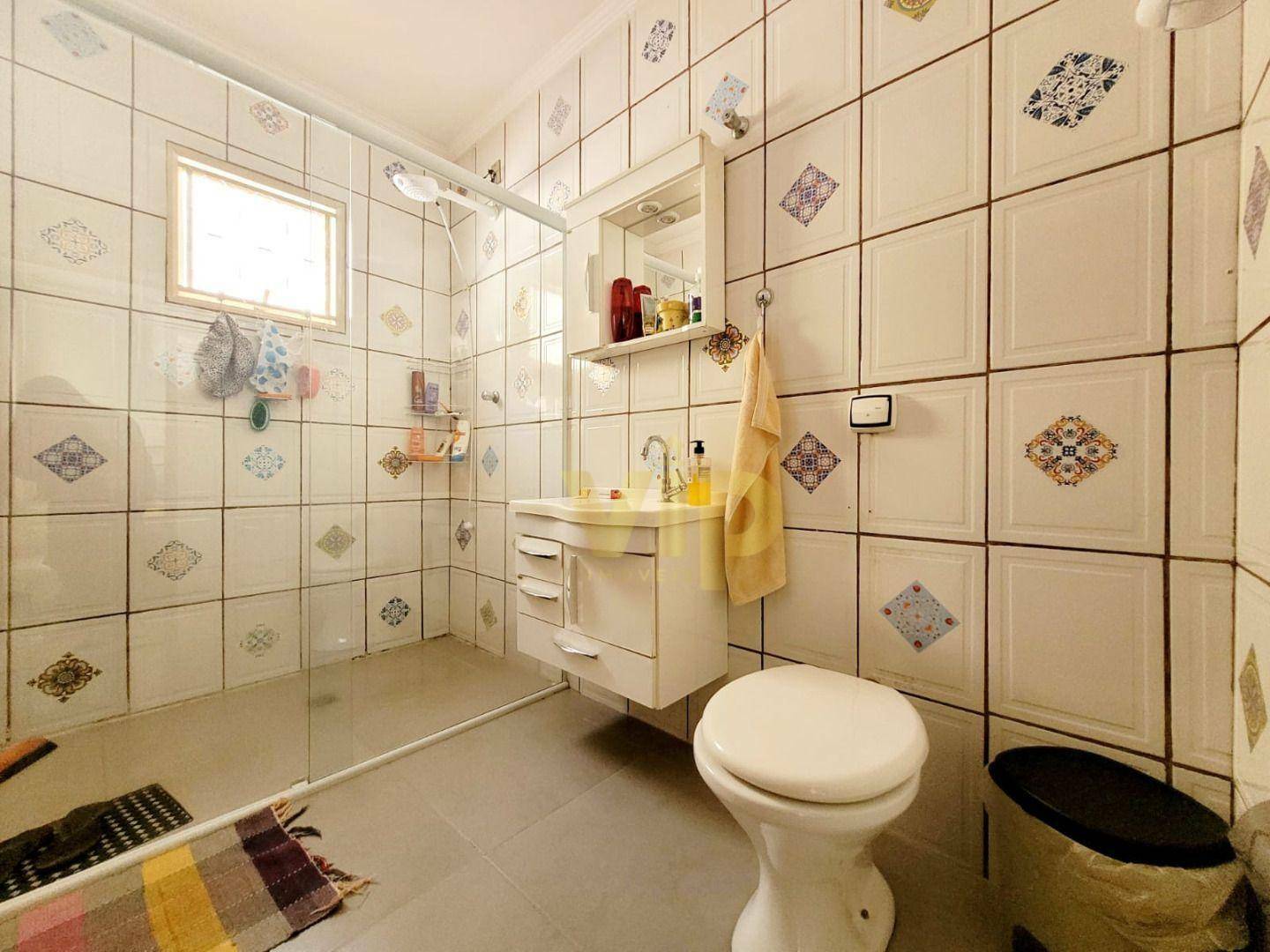 Casa à venda com 3 quartos, 195m² - Foto 7