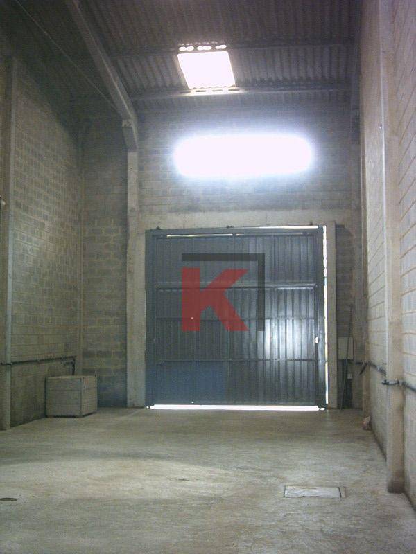 Depósito-Galpão, 240 m² - Foto 3