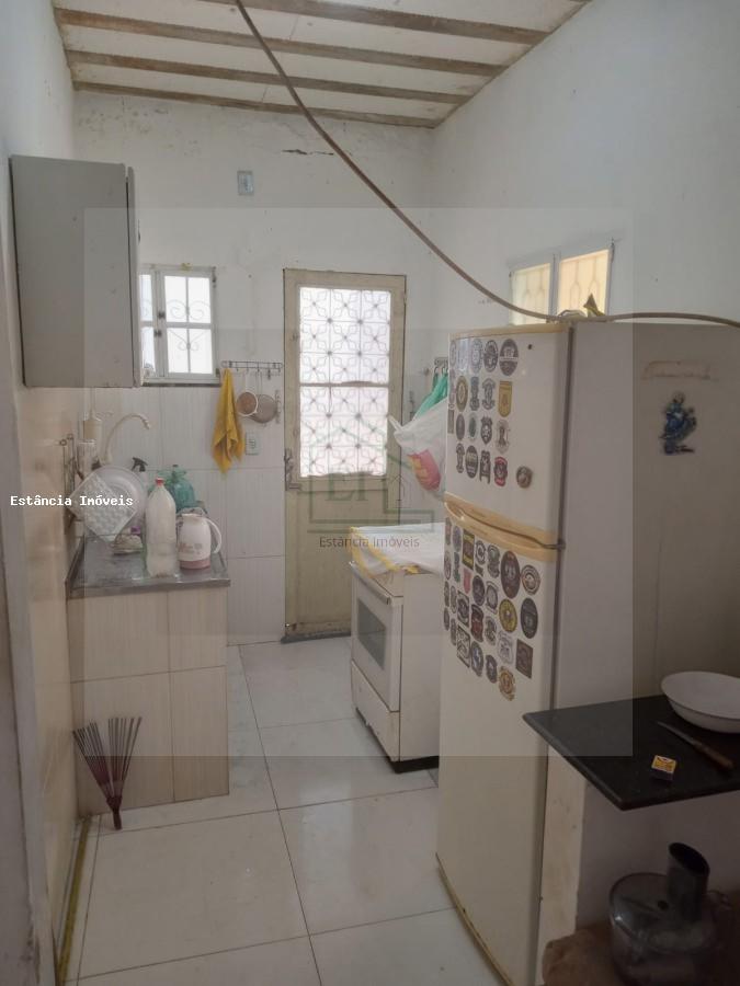 Casa à venda com 1 quarto, 250m² - Foto 6