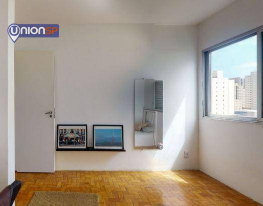 Apartamento à venda com 2 quartos, 67m² - Foto 13