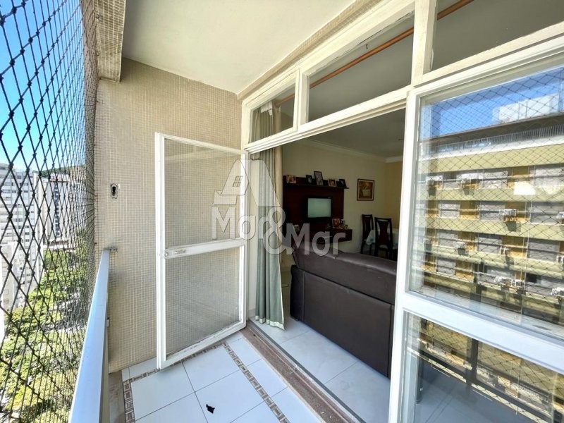 Apartamento à venda com 3 quartos, 140m² - Foto 1