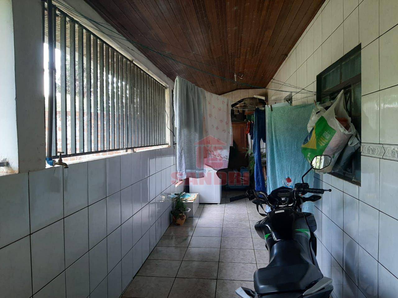 Casa à venda com 4 quartos, 205m² - Foto 5