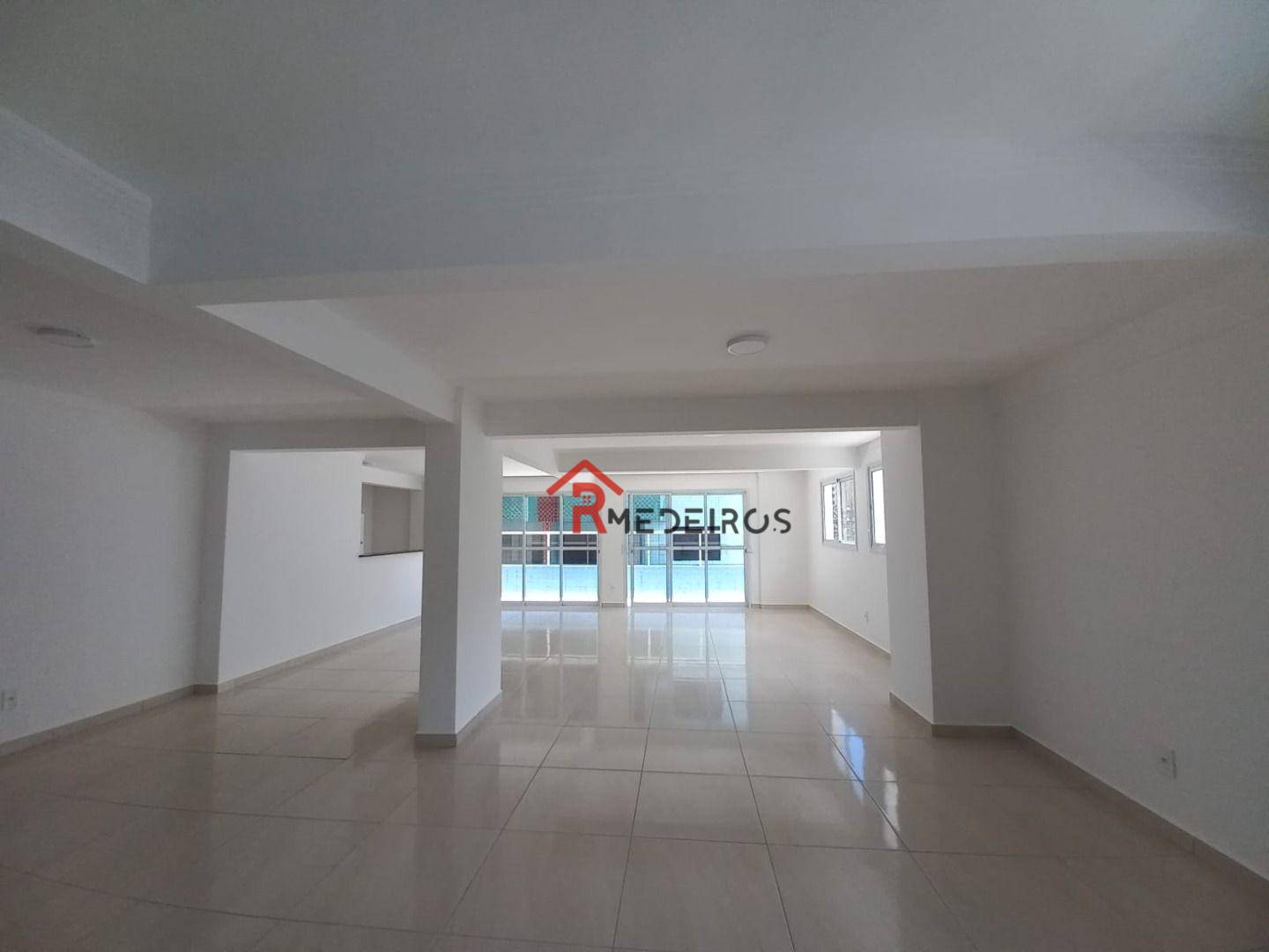 Apartamento à venda com 1 quarto, 49m² - Foto 13