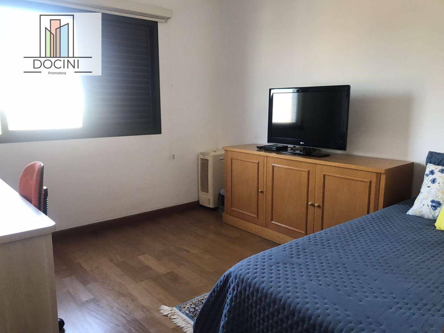 Apartamento à venda com 3 quartos, 122m² - Foto 8