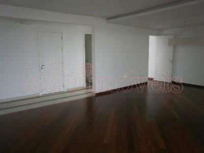 Apartamento para alugar com 2 quartos, 213m² - Foto 5