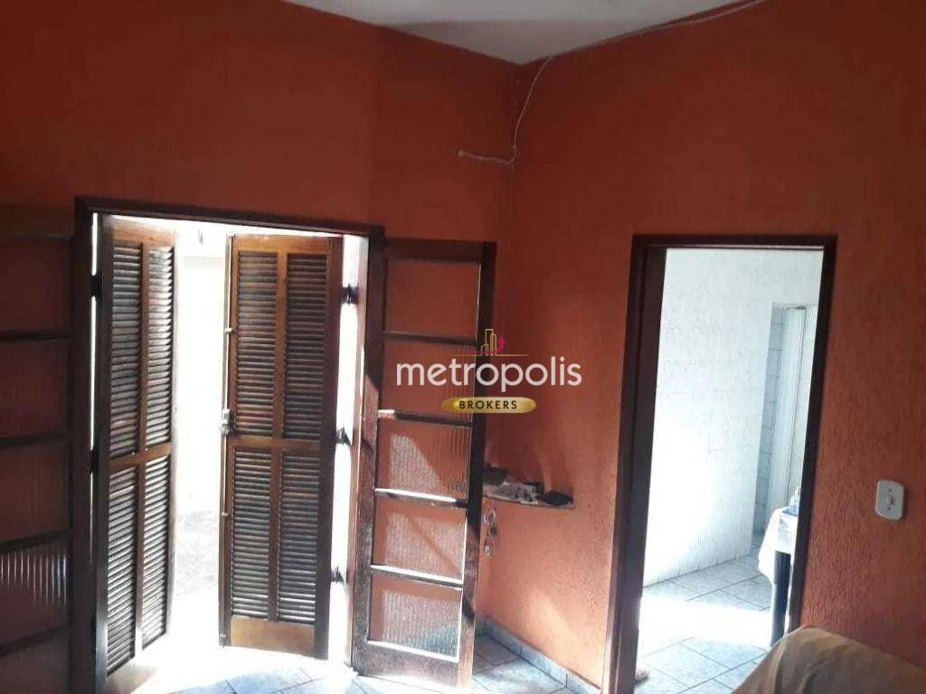 Casa à venda com 5 quartos, 220m² - Foto 8