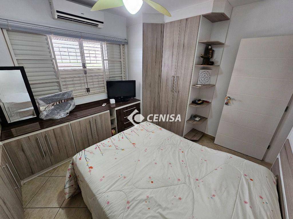 Casa de Condomínio à venda com 3 quartos, 210m² - Foto 25