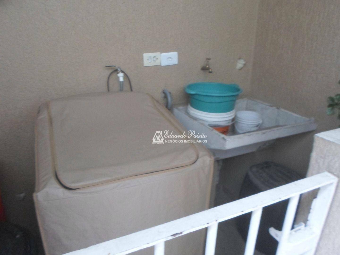 Sobrado à venda com 3 quartos, 240m² - Foto 35