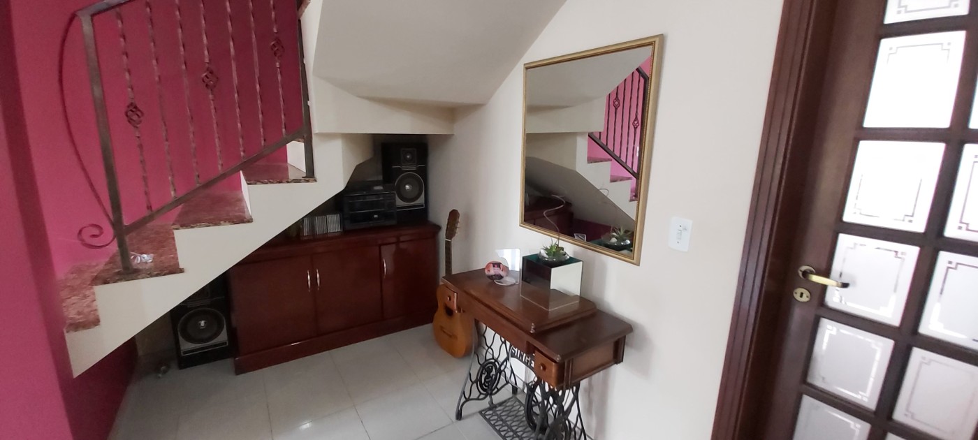 Sobrado à venda com 5 quartos, 264m² - Foto 10