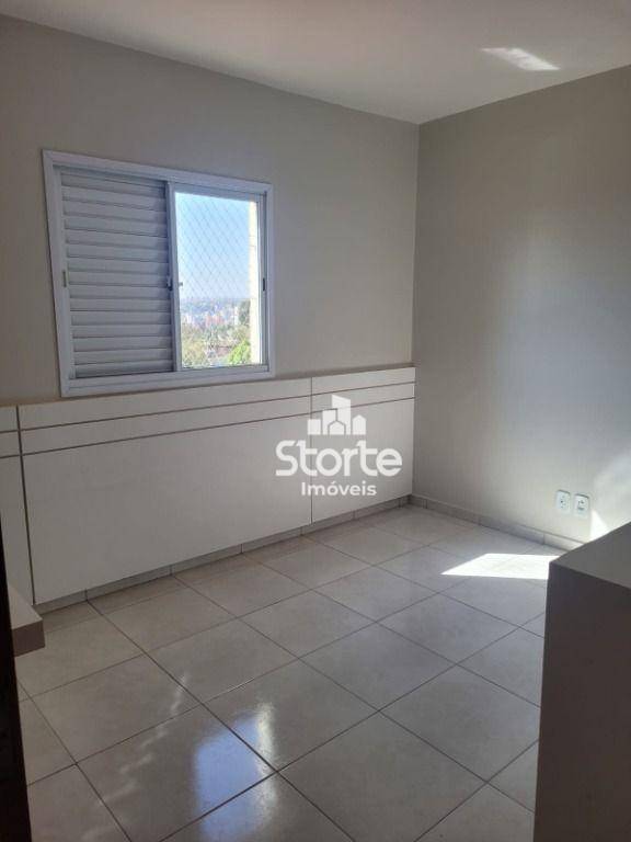 Apartamento à venda com 3 quartos, 75m² - Foto 15