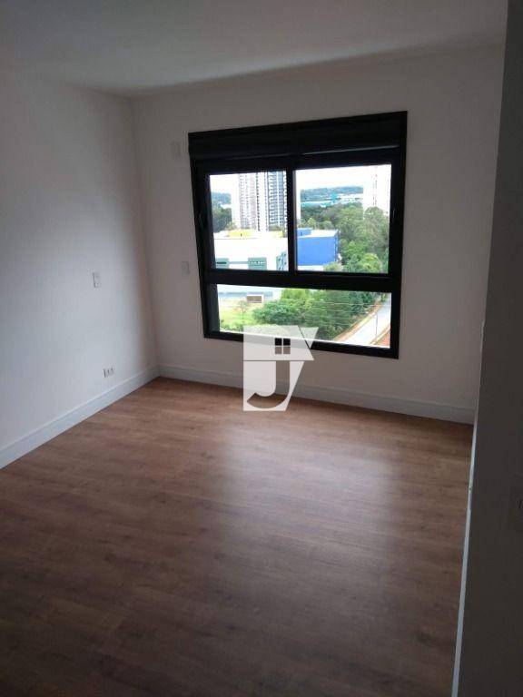 Apartamento à venda com 3 quartos, 110m² - Foto 19