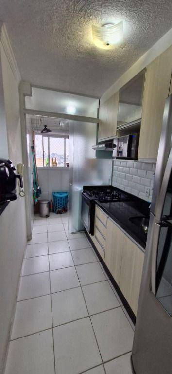 Apartamento à venda com 2 quartos, 48m² - Foto 6