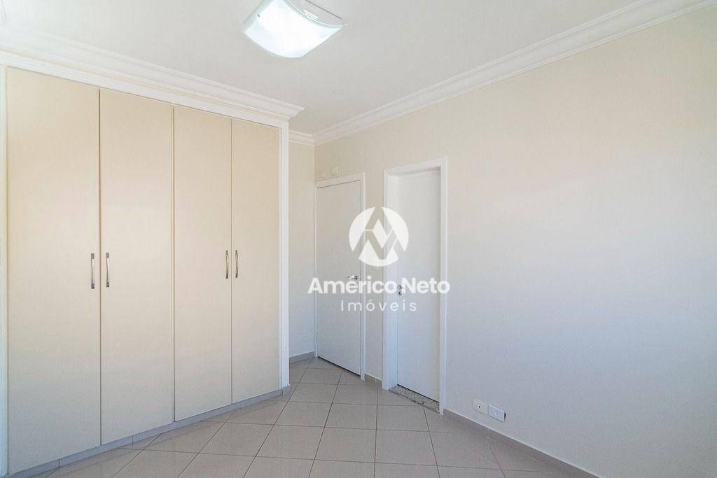 Apartamento para alugar com 4 quartos, 140m² - Foto 34