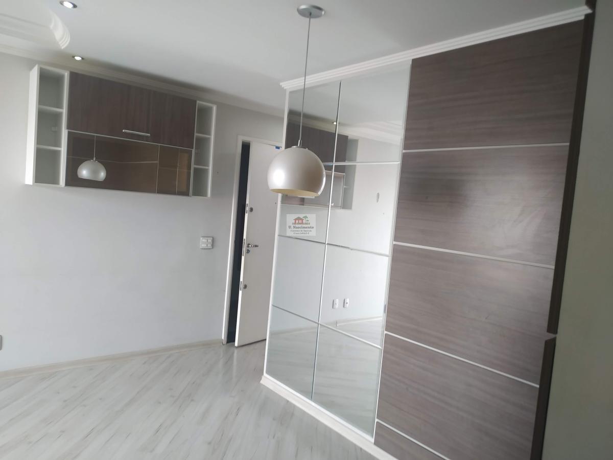 Apartamento à venda com 3 quartos, 60m² - Foto 18