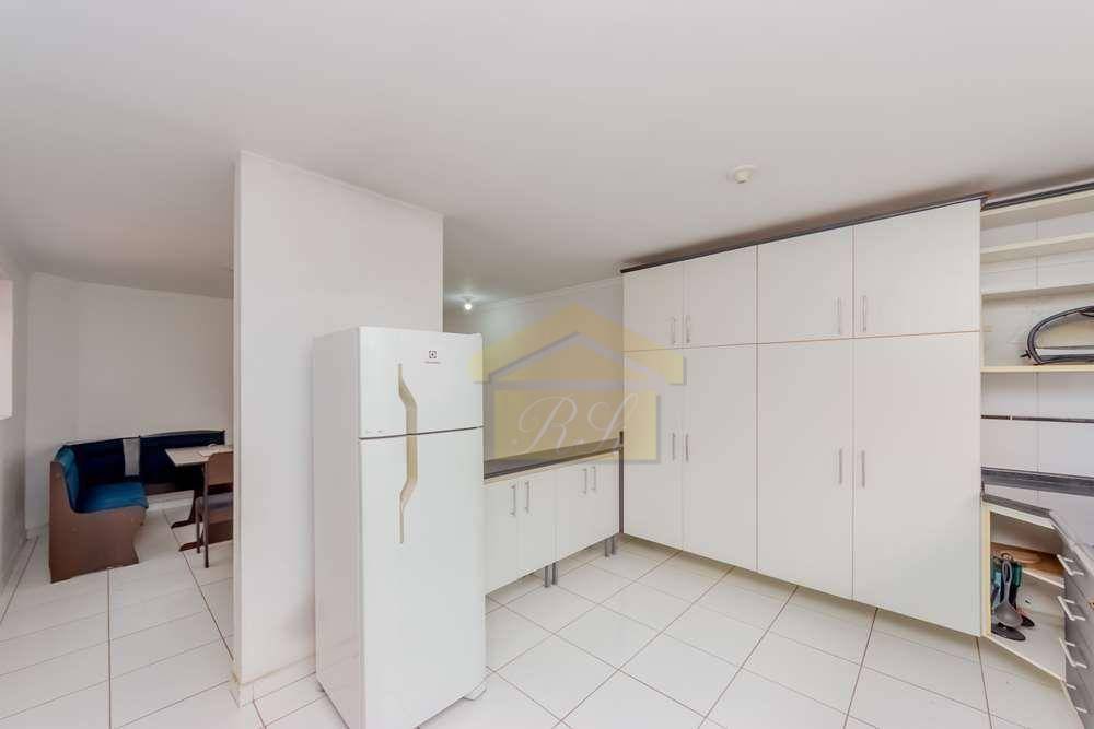 Sobrado à venda com 2 quartos, 180m² - Foto 12