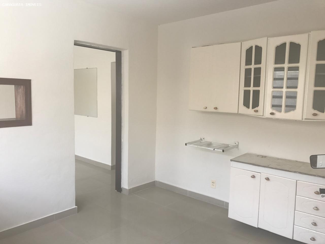 Casa à venda com 4 quartos, 252m² - Foto 9