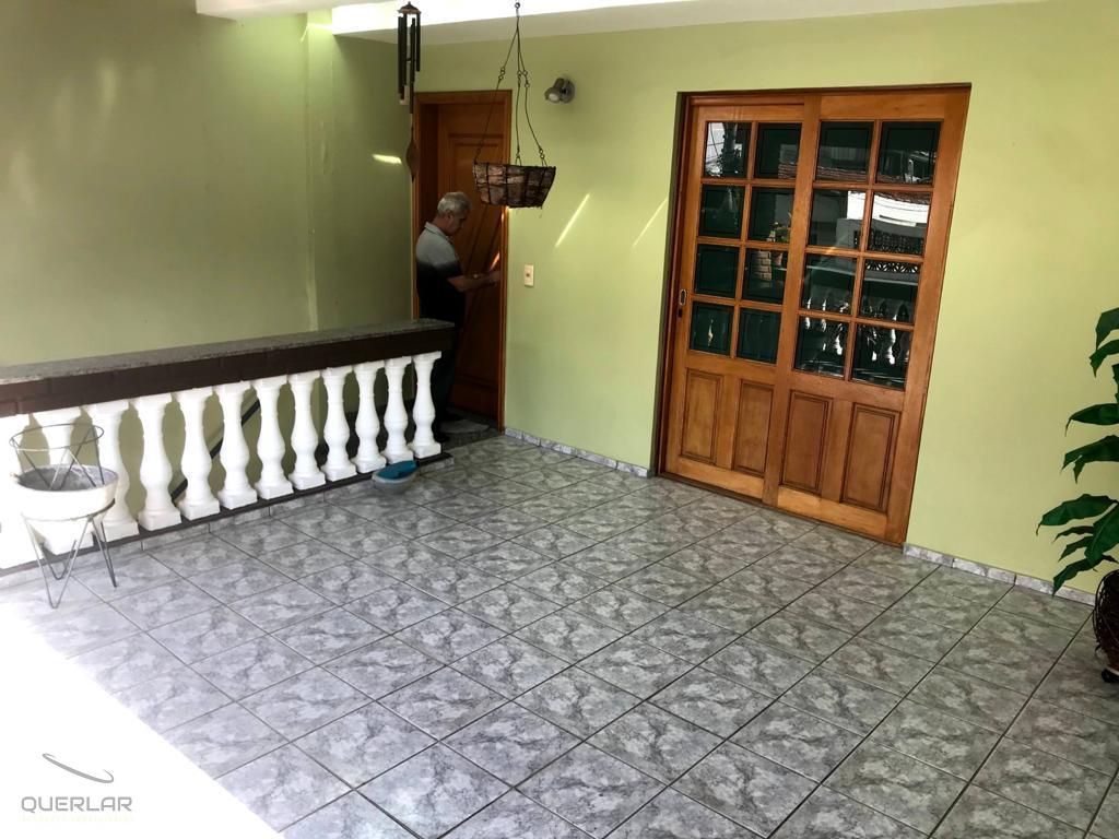 Sobrado à venda com 4 quartos, 229m² - Foto 1