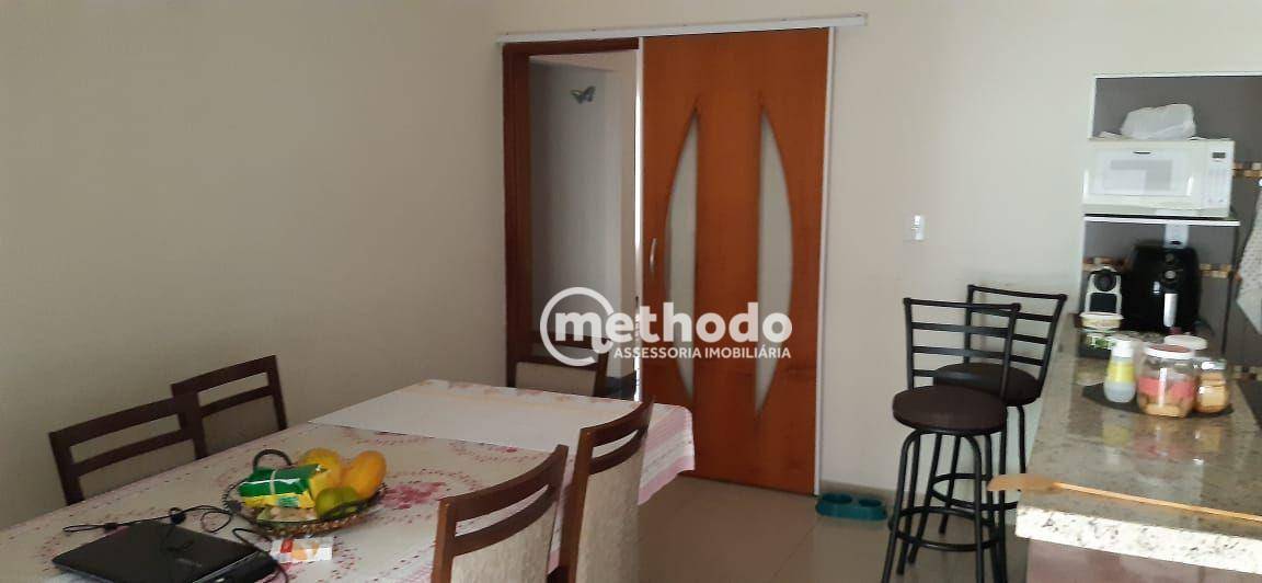 Casa à venda com 3 quartos, 330m² - Foto 10