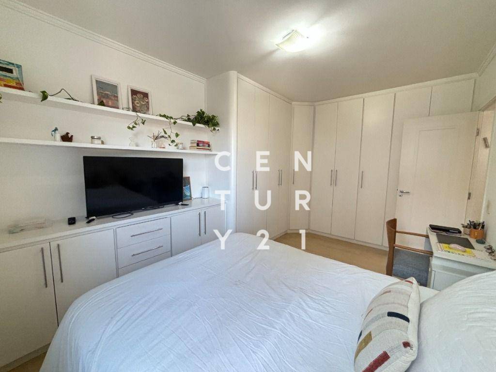 Apartamento à venda com 2 quartos, 79m² - Foto 11