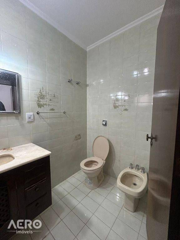 Casa, 3 quartos, 308 m² - Foto 15