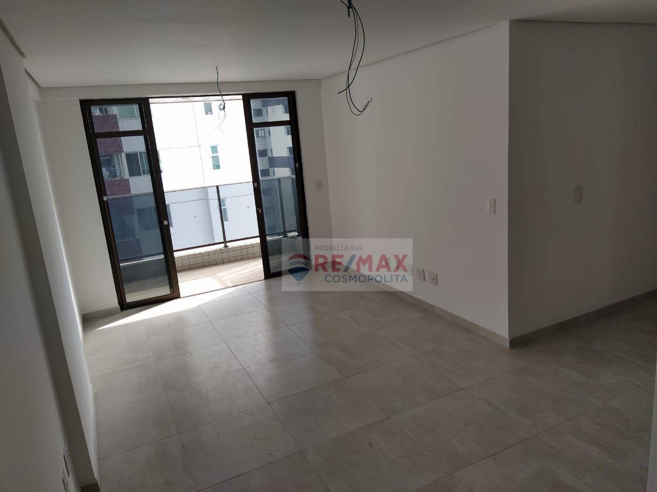 Apartamento à venda com 3 quartos, 100m² - Foto 9