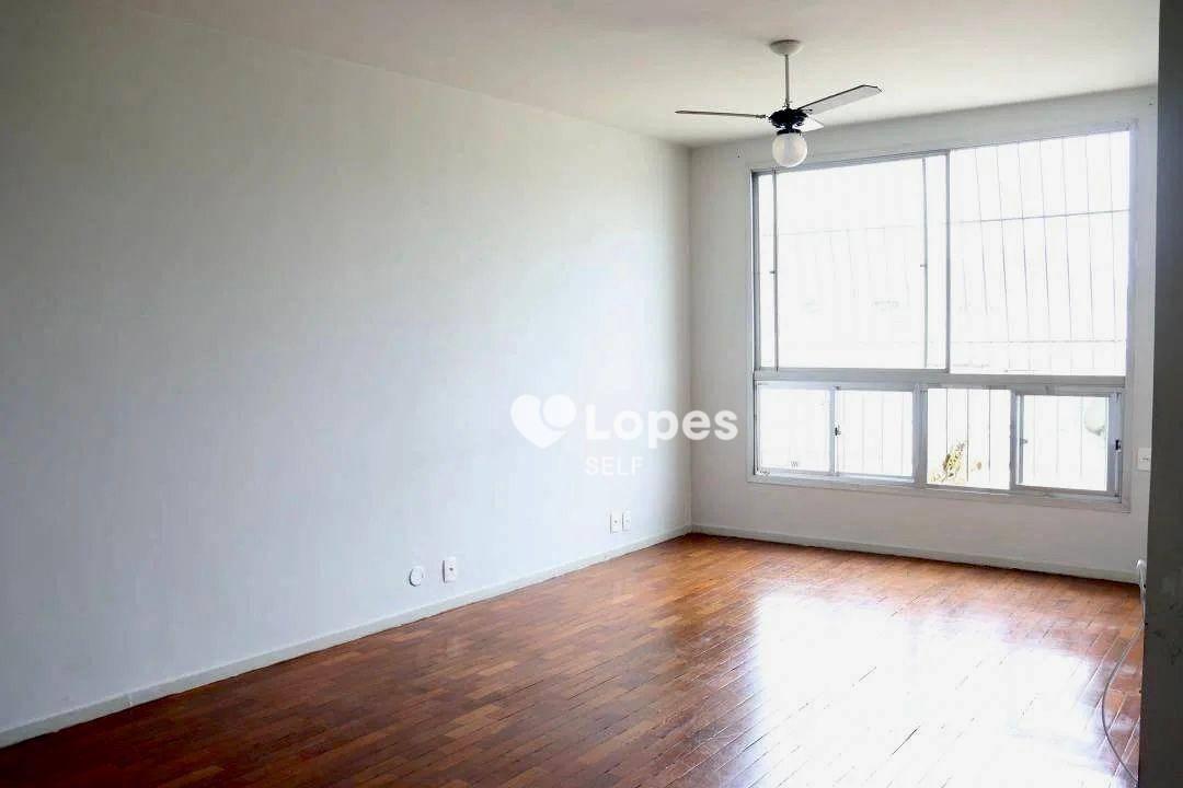 Apartamento à venda com 2 quartos, 82m² - Foto 2