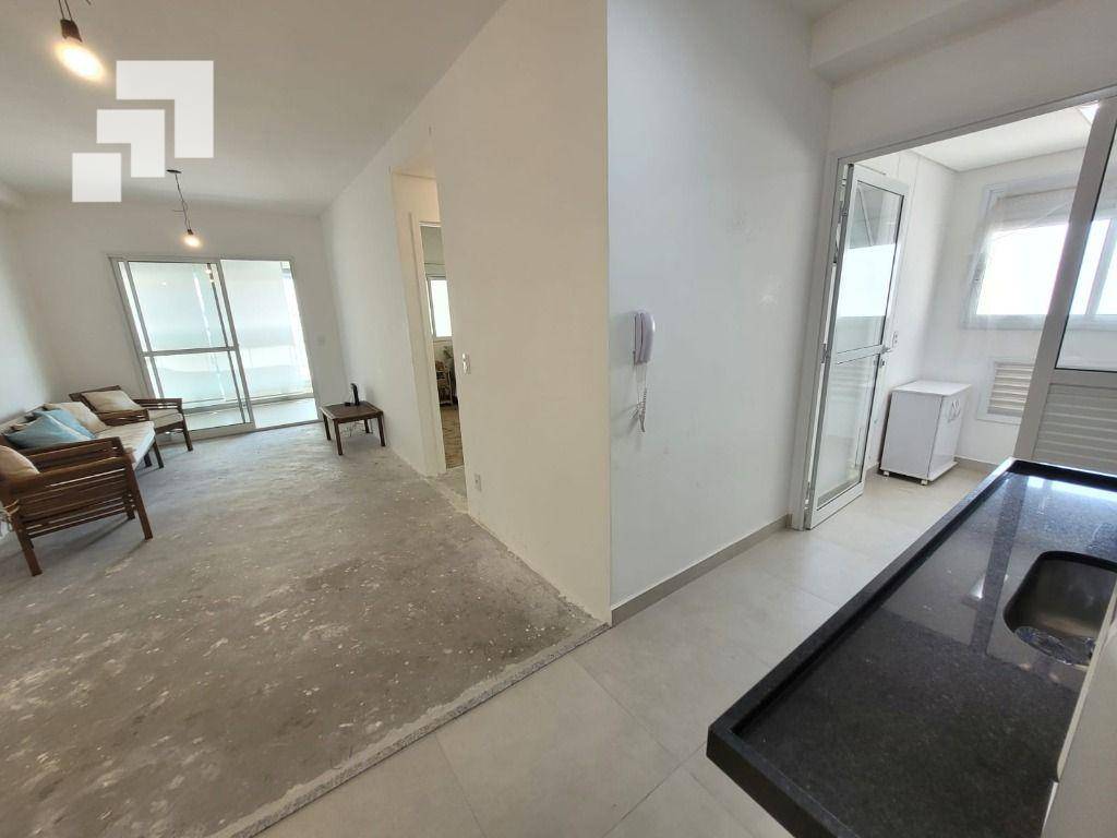 Apartamento à venda com 2 quartos, 69m² - Foto 3