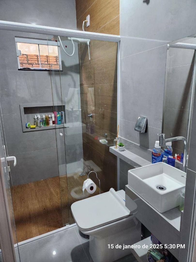 Casa à venda com 2 quartos, 81m² - Foto 10