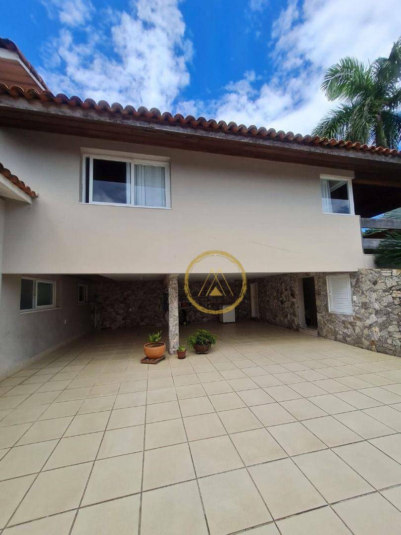 Casa à venda com 5 quartos, 600m² - Foto 63