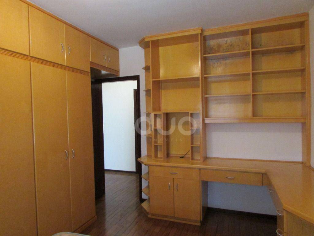 Casa à venda com 3 quartos, 315m² - Foto 9