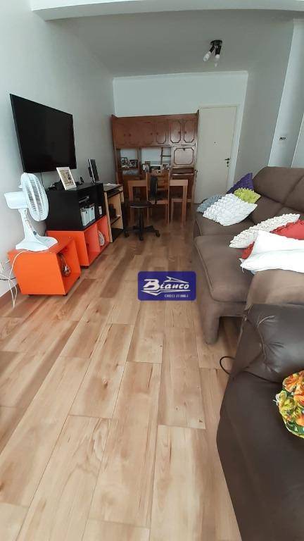 Apartamento à venda com 2 quartos, 82m² - Foto 2