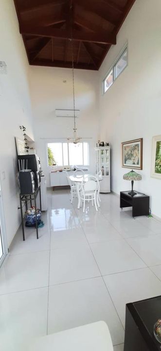 Casa de Condomínio à venda com 4 quartos, 363m² - Foto 3