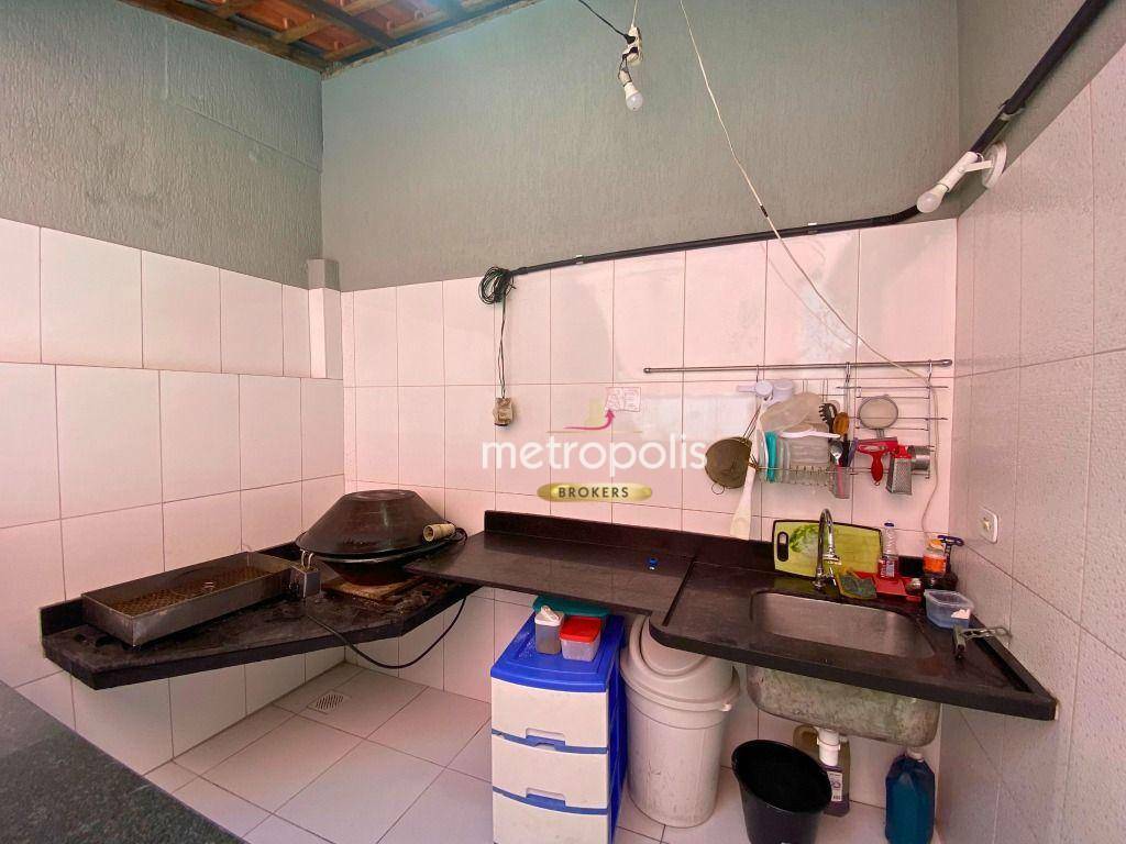 Sobrado à venda e aluguel com 3 quartos, 198m² - Foto 11