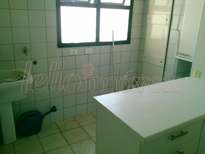 Apartamento para alugar com 4 quartos, 240m² - Foto 5