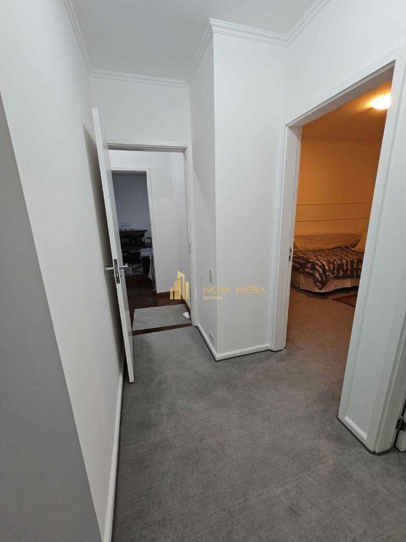 Apartamento à venda com 3 quartos, 154m² - Foto 16