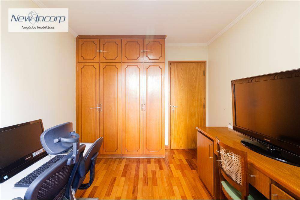 Apartamento à venda com 4 quartos, 187m² - Foto 11